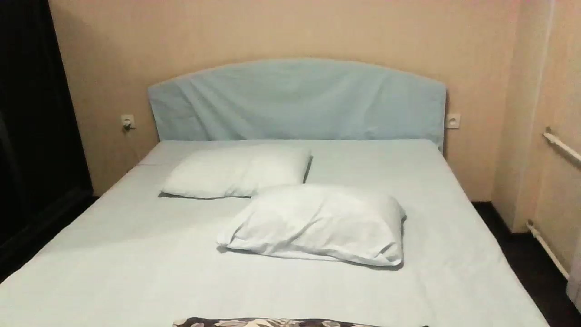Gallery image thumbnail from MaiChubbyFace's myfreecams stream on, 12/22/2022, 18:24 image 12 of 20