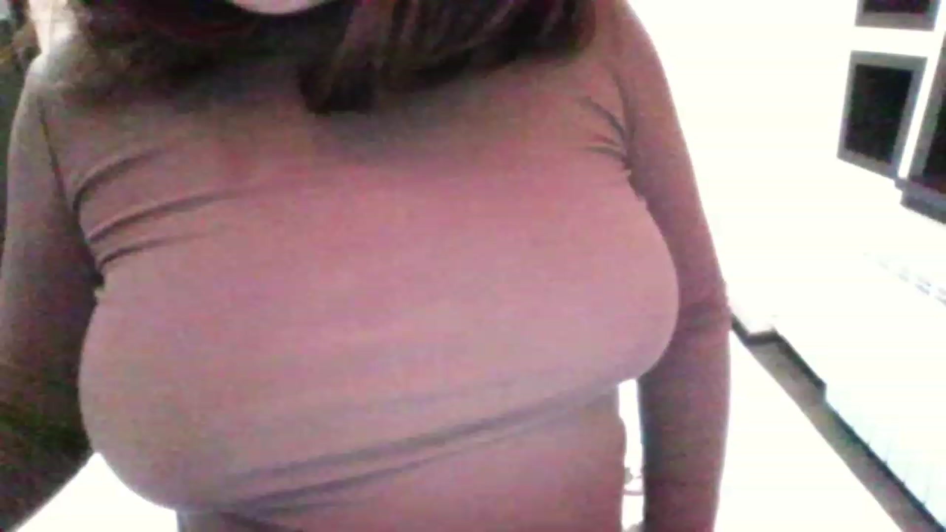 Gallery image thumbnail from MaiChubbyFace's myfreecams stream on, 12/24/2022, 19:44 image 2 of 20