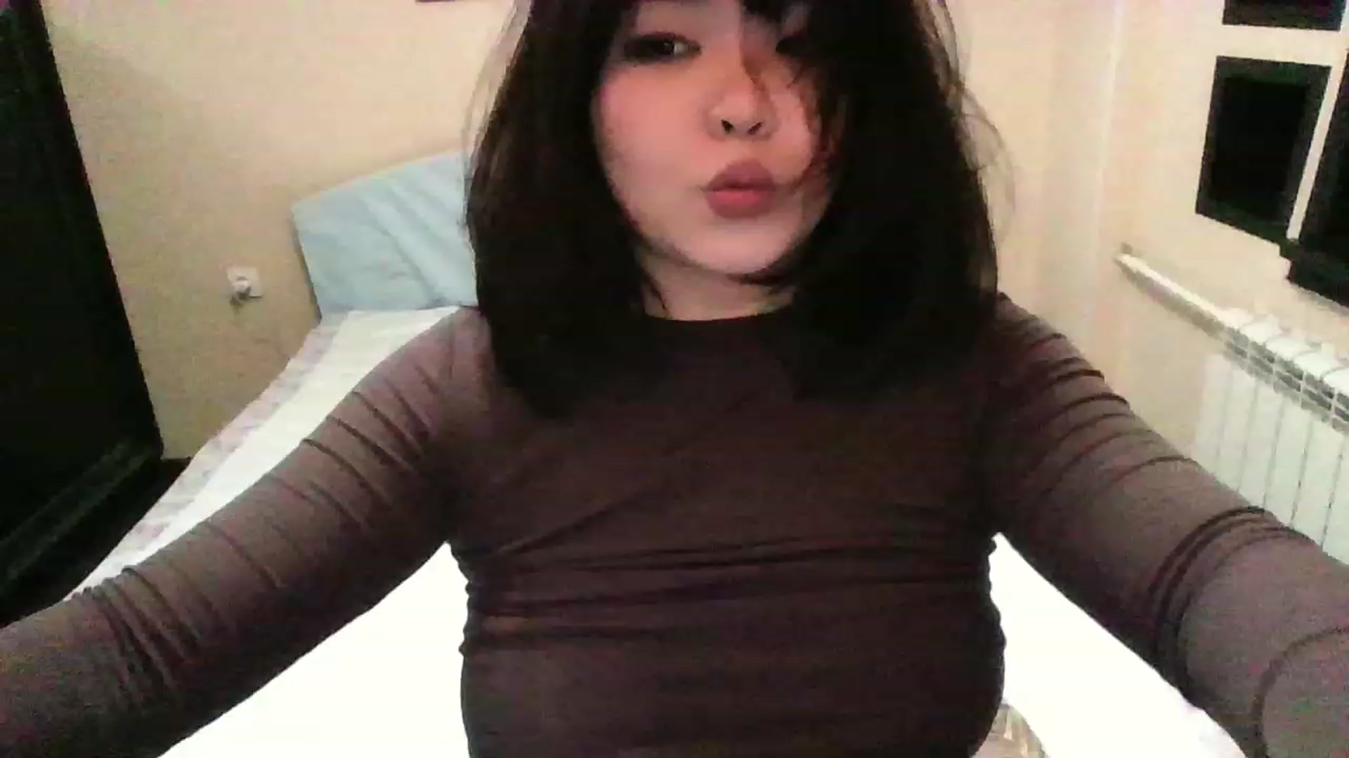 Gallery image thumbnail from MaiChubbyFace's myfreecams stream on, 12/24/2022, 19:44 image 10 of 20