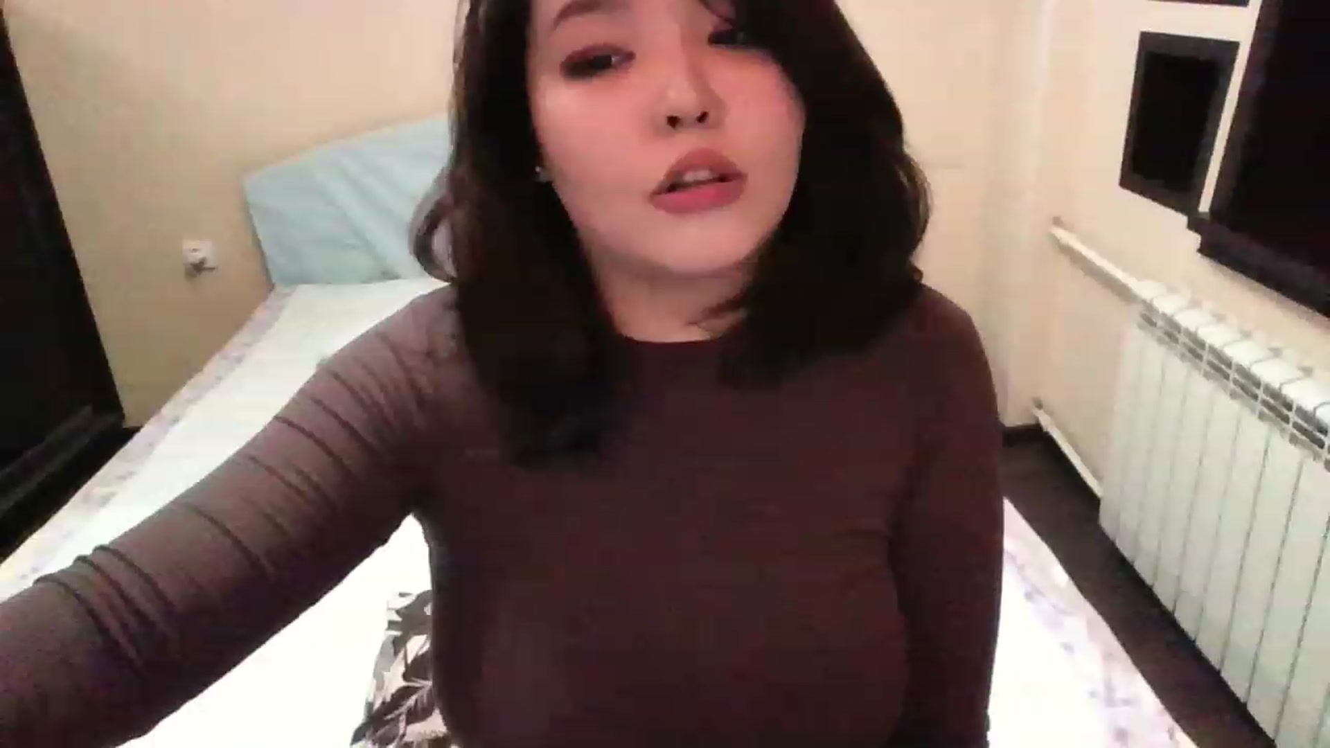 Gallery image thumbnail from MaiChubbyFace's myfreecams stream on, 12/24/2022, 22:03 image 8 of 20