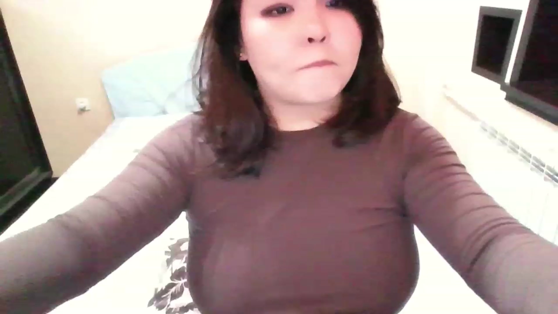 Gallery image thumbnail from MaiChubbyFace's myfreecams stream on, 12/24/2022, 22:03 image 7 of 20