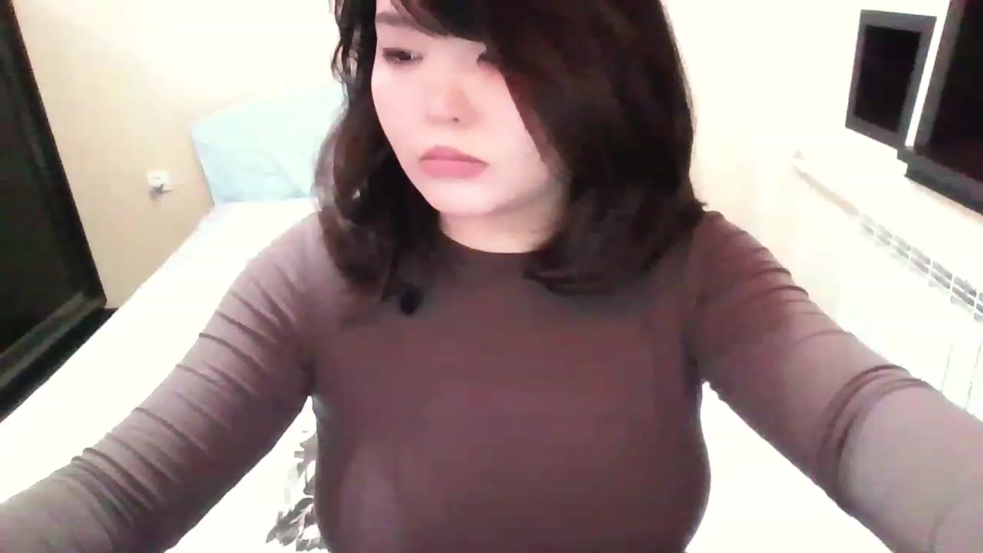 Gallery image thumbnail from MaiChubbyFace's myfreecams stream on, 12/24/2022, 22:03 image 15 of 20
