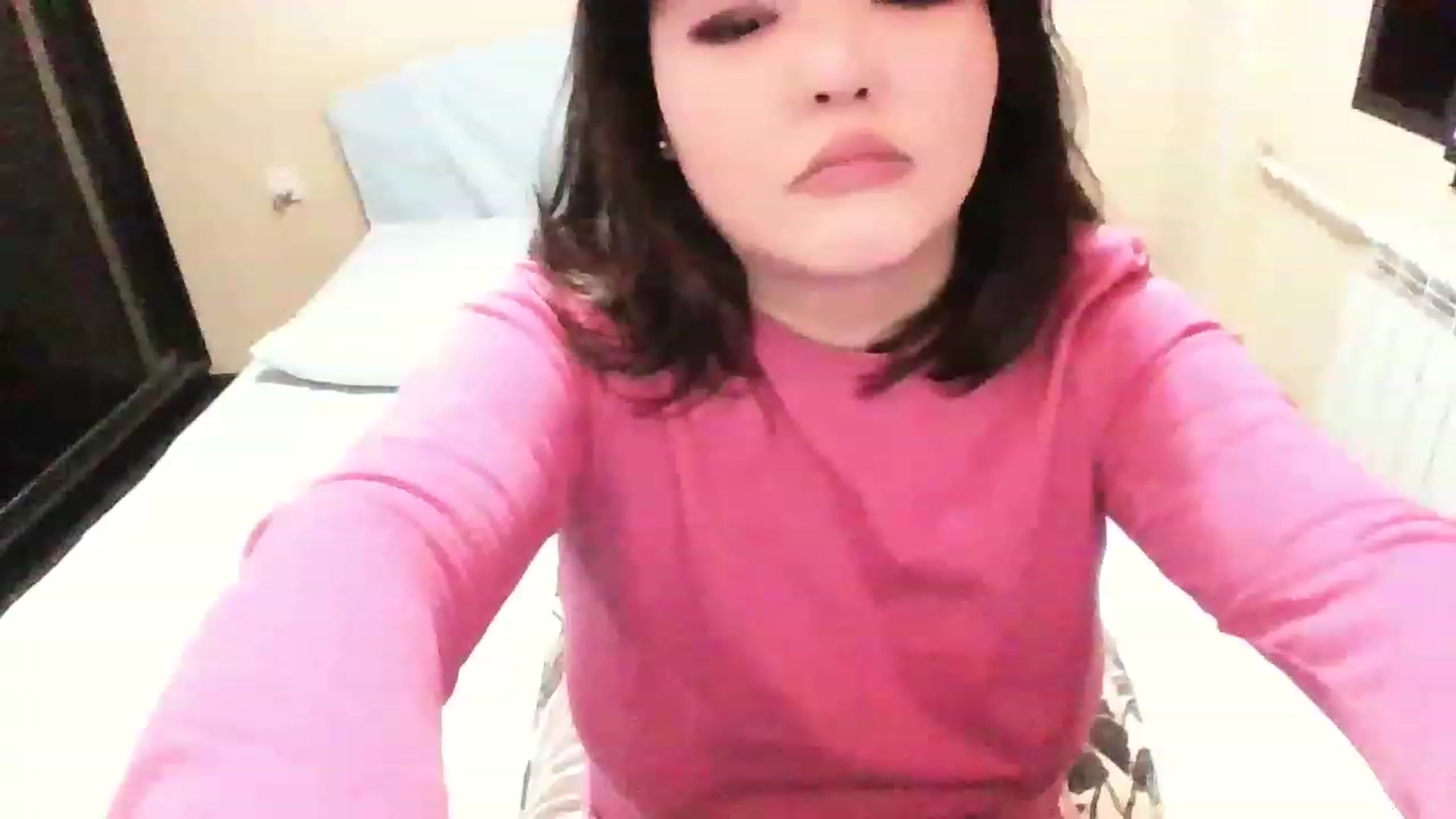 Gallery image thumbnail from MaiChubbyFace's myfreecams stream on, 12/25/2022, 19:48 image 20 of 20