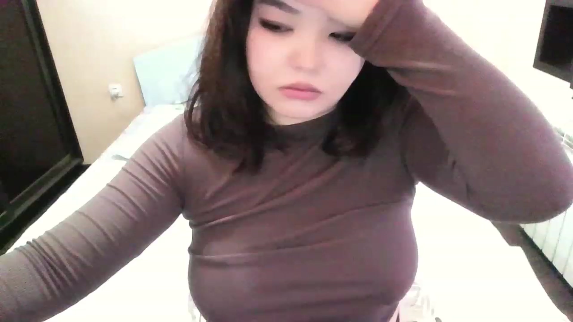 Gallery image thumbnail from MaiChubbyFace's myfreecams stream on, 12/28/2022, 08:54 image 10 of 20
