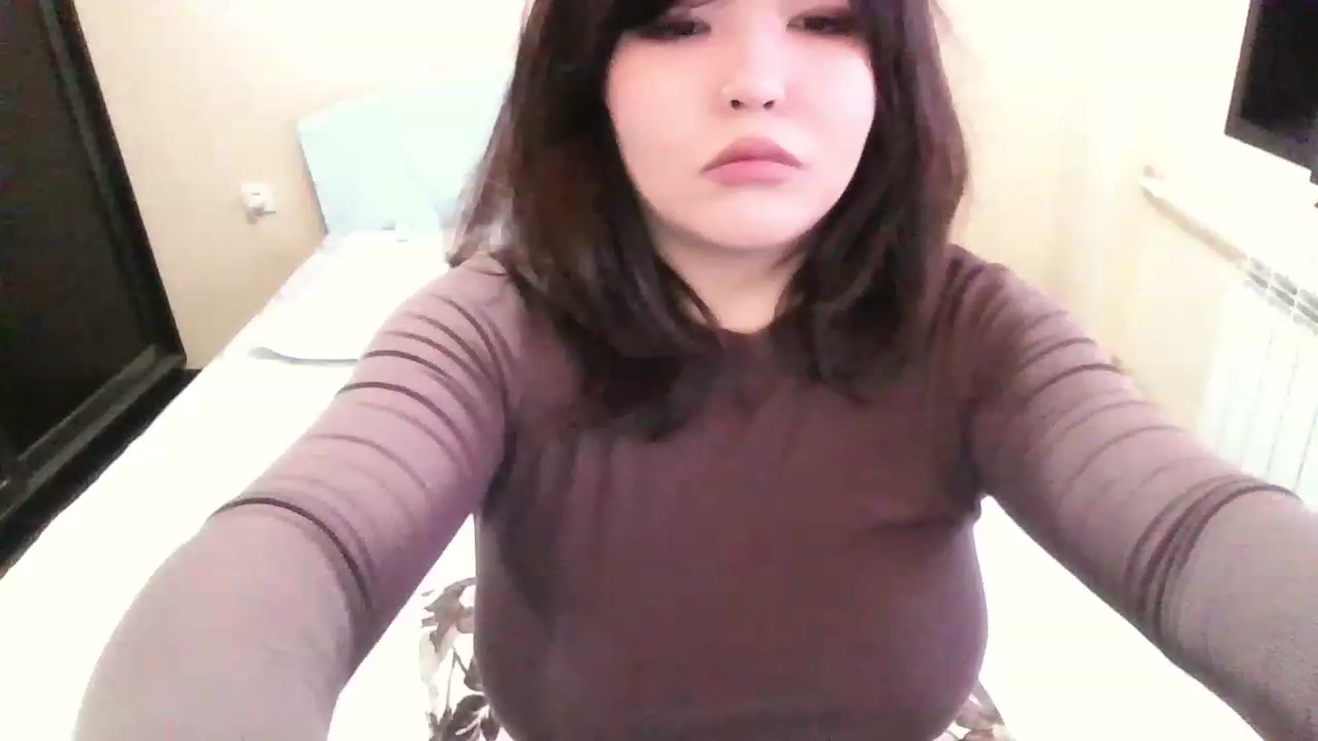 Gallery image thumbnail from MaiChubbyFace's myfreecams stream on, 12/28/2022, 08:54 image 4 of 20