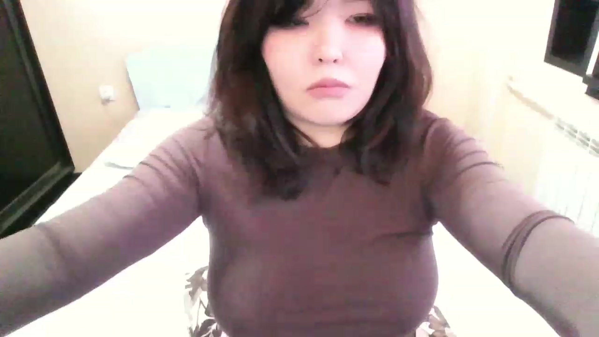 Gallery image thumbnail from MaiChubbyFace's myfreecams stream on, 12/28/2022, 08:54 image 3 of 20