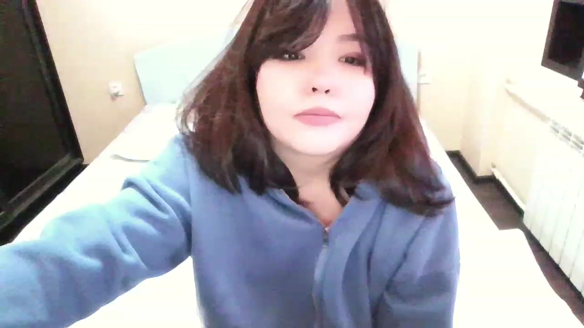 Gallery image thumbnail from MaiChubbyFace's myfreecams stream on, 12/28/2022, 09:26 image 14 of 20