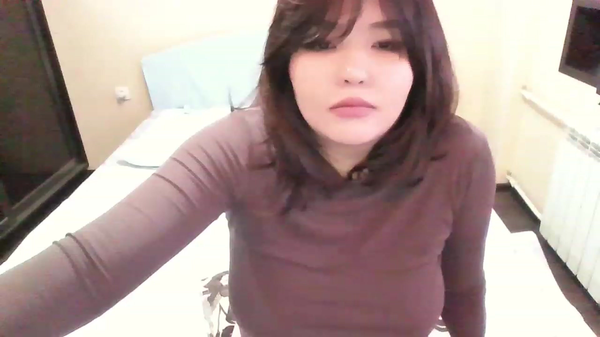 Gallery image thumbnail from MaiChubbyFace's myfreecams stream on, 12/28/2022, 09:26 image 6 of 20