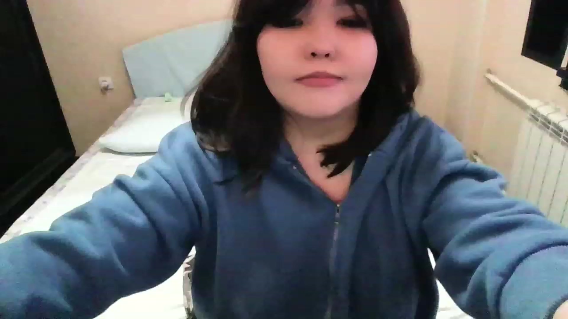 Gallery image thumbnail from MaiChubbyFace's myfreecams stream on, 12/28/2022, 10:10 image 4 of 20