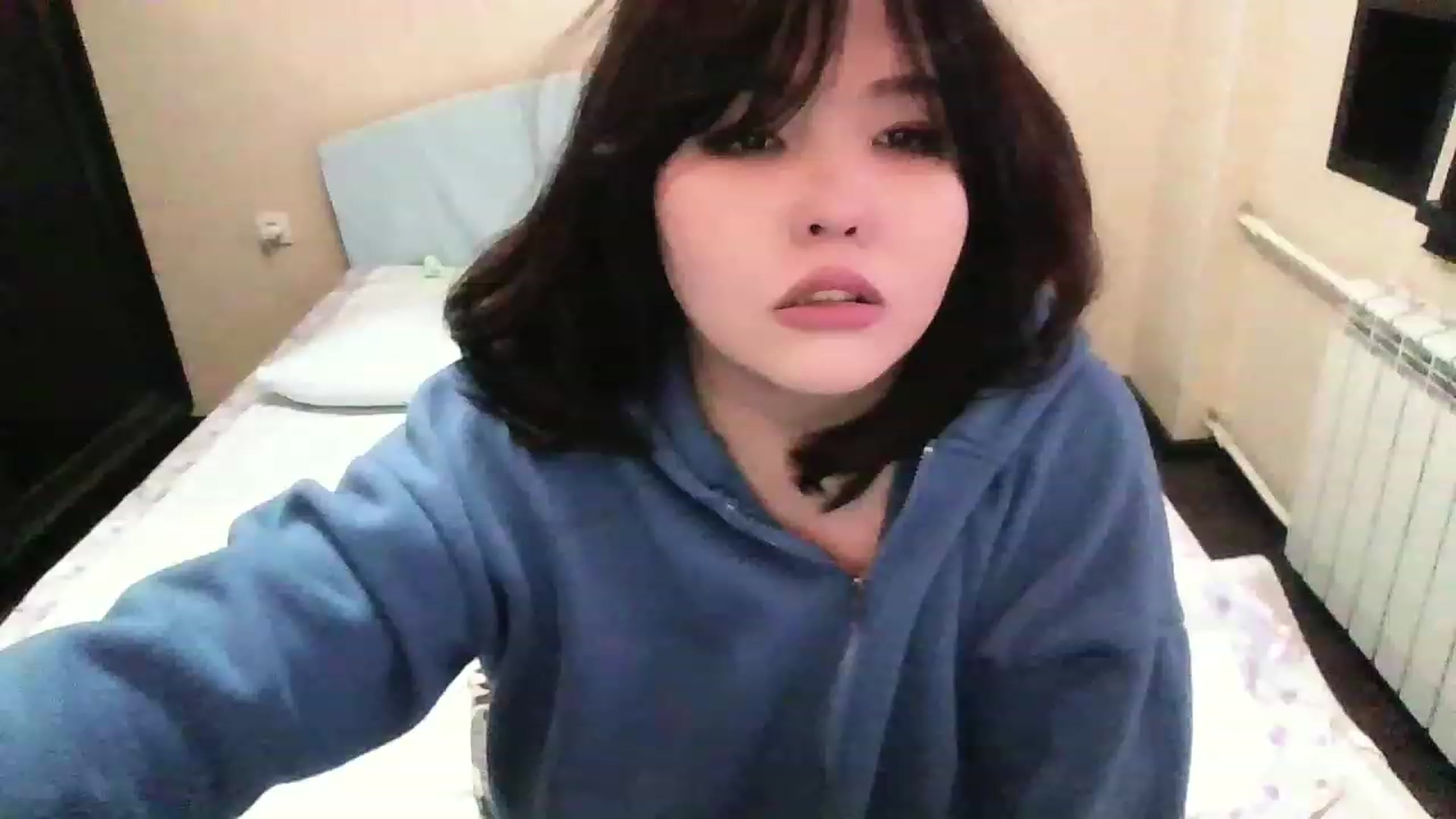 Gallery image thumbnail from MaiChubbyFace's myfreecams stream on, 12/28/2022, 10:10 image 1 of 20