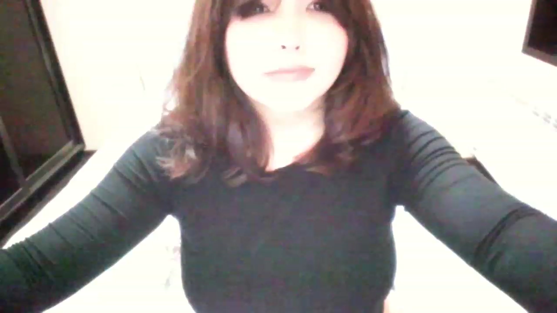 Gallery image thumbnail from MaiChubbyFace's myfreecams stream on, 01/03/2023, 17:00 image 5 of 20