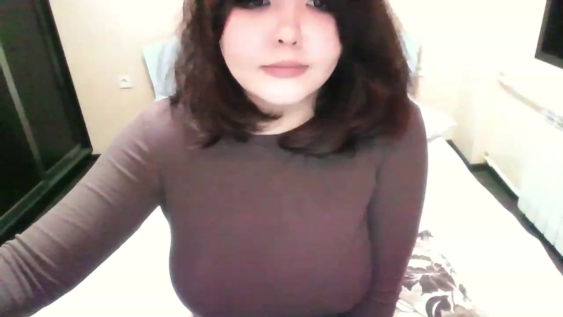 Gallery image thumbnail from MaiChubbyFace's myfreecams stream on, 01/03/2023, 17:00 image 20 of 20