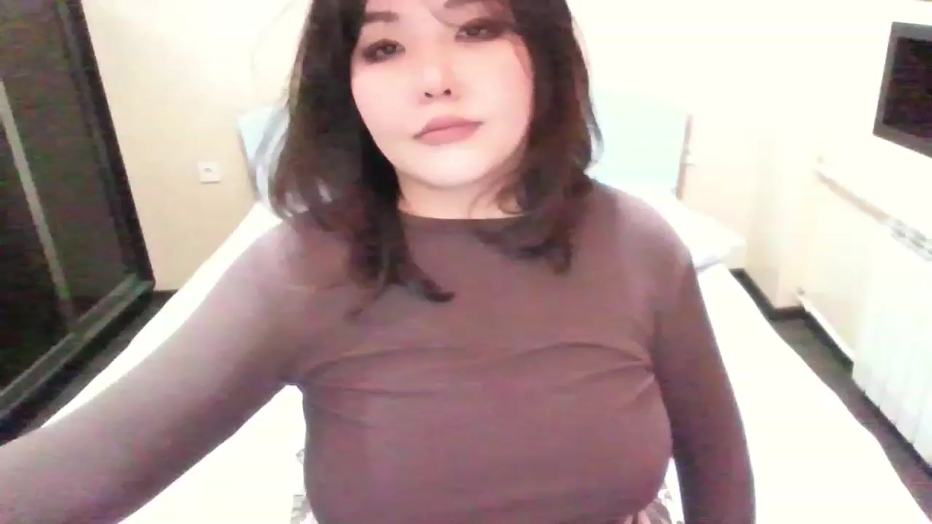 Gallery image thumbnail from MaiChubbyFace's myfreecams stream on, 01/03/2023, 17:55 image 20 of 20