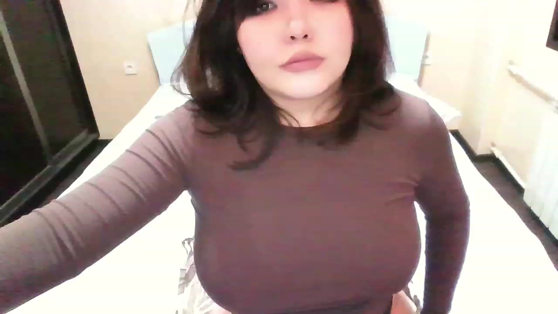 Gallery image thumbnail from MaiChubbyFace's myfreecams stream on, 01/03/2023, 17:55 image 10 of 20