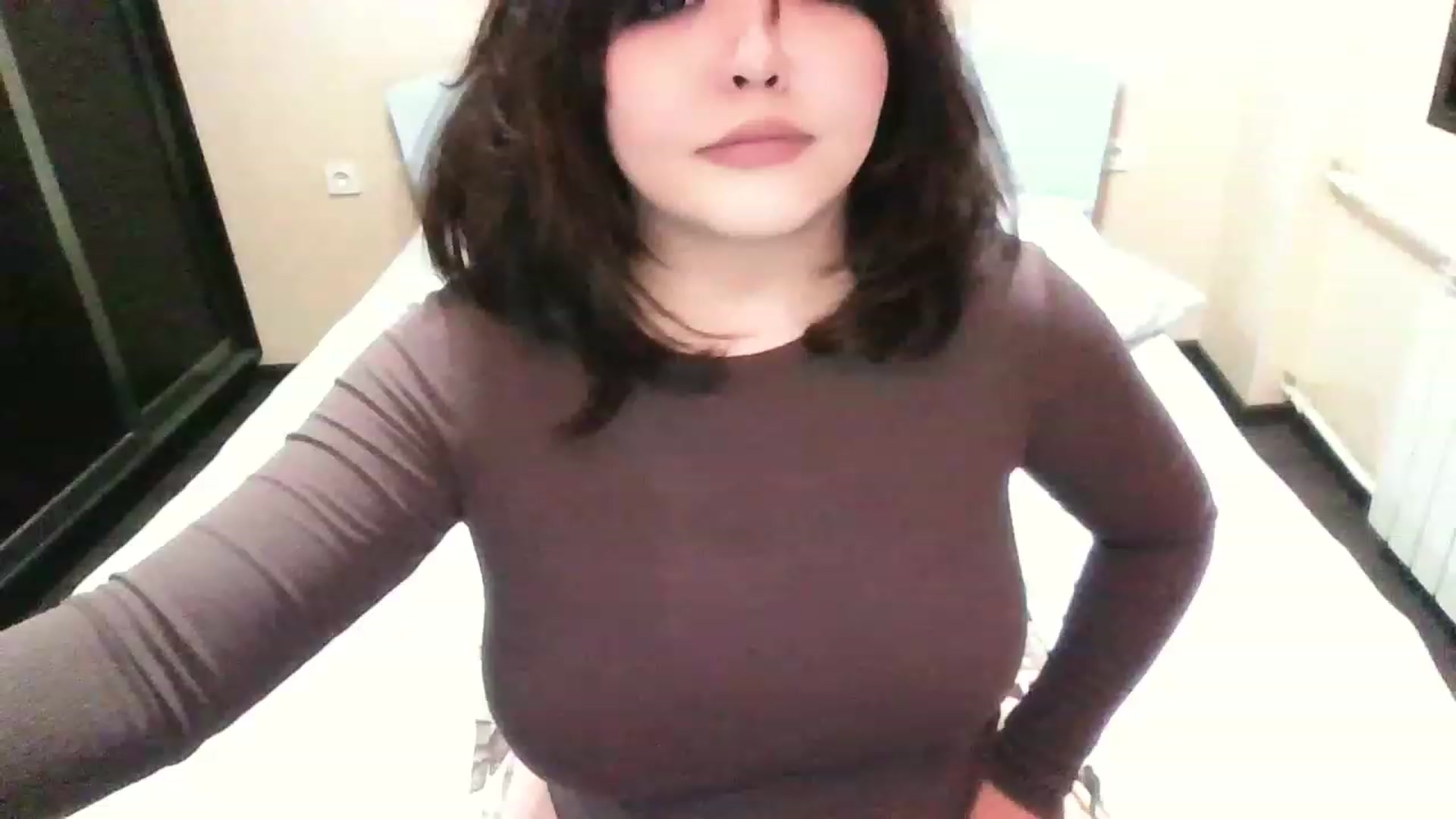 Gallery image thumbnail from MaiChubbyFace's myfreecams stream on, 01/03/2023, 17:55 image 7 of 20