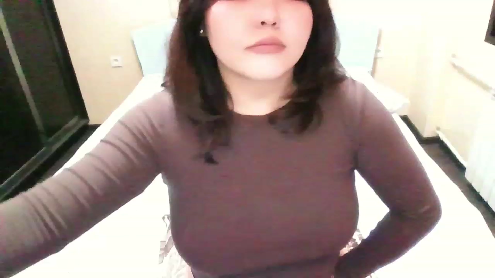 Gallery image thumbnail from MaiChubbyFace's myfreecams stream on, 01/03/2023, 17:55 image 9 of 20