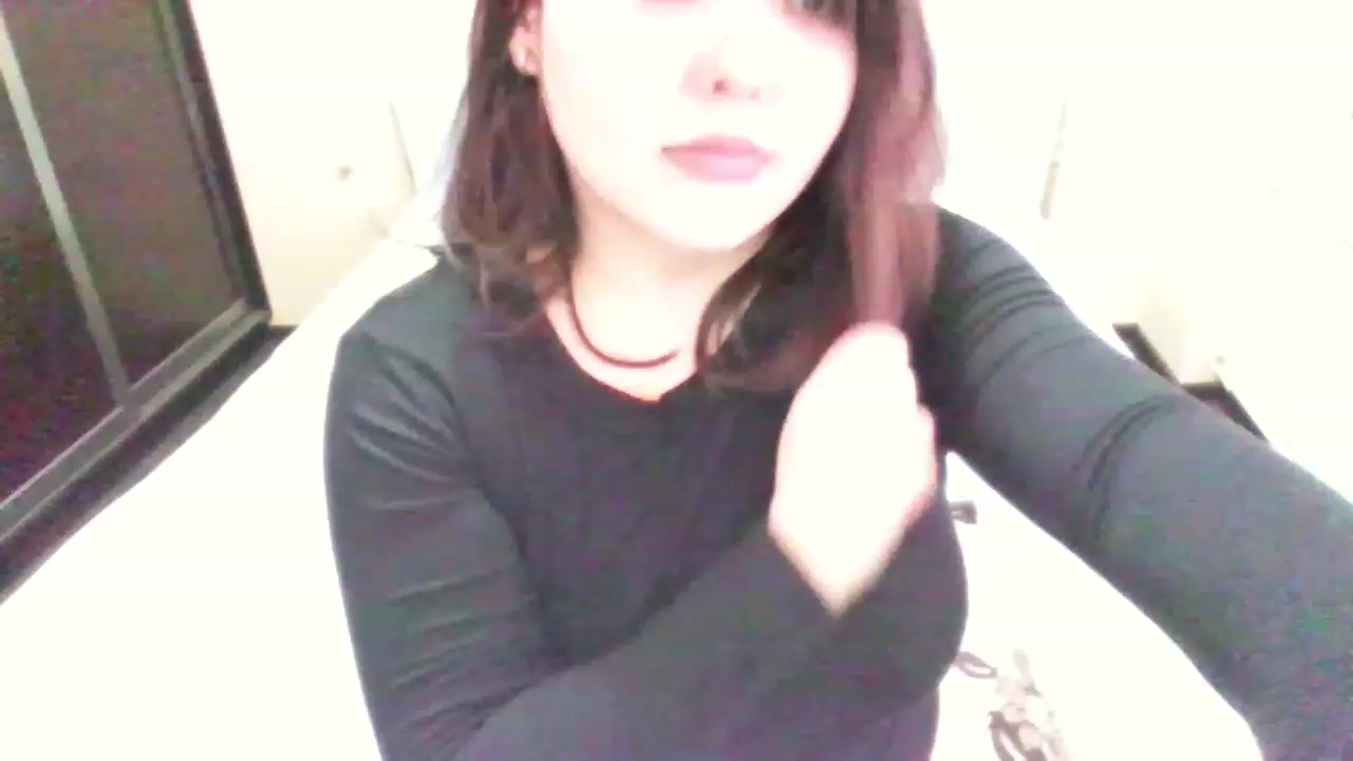Gallery image thumbnail from MaiChubbyFace's myfreecams stream on, 01/04/2023, 07:59 image 16 of 20
