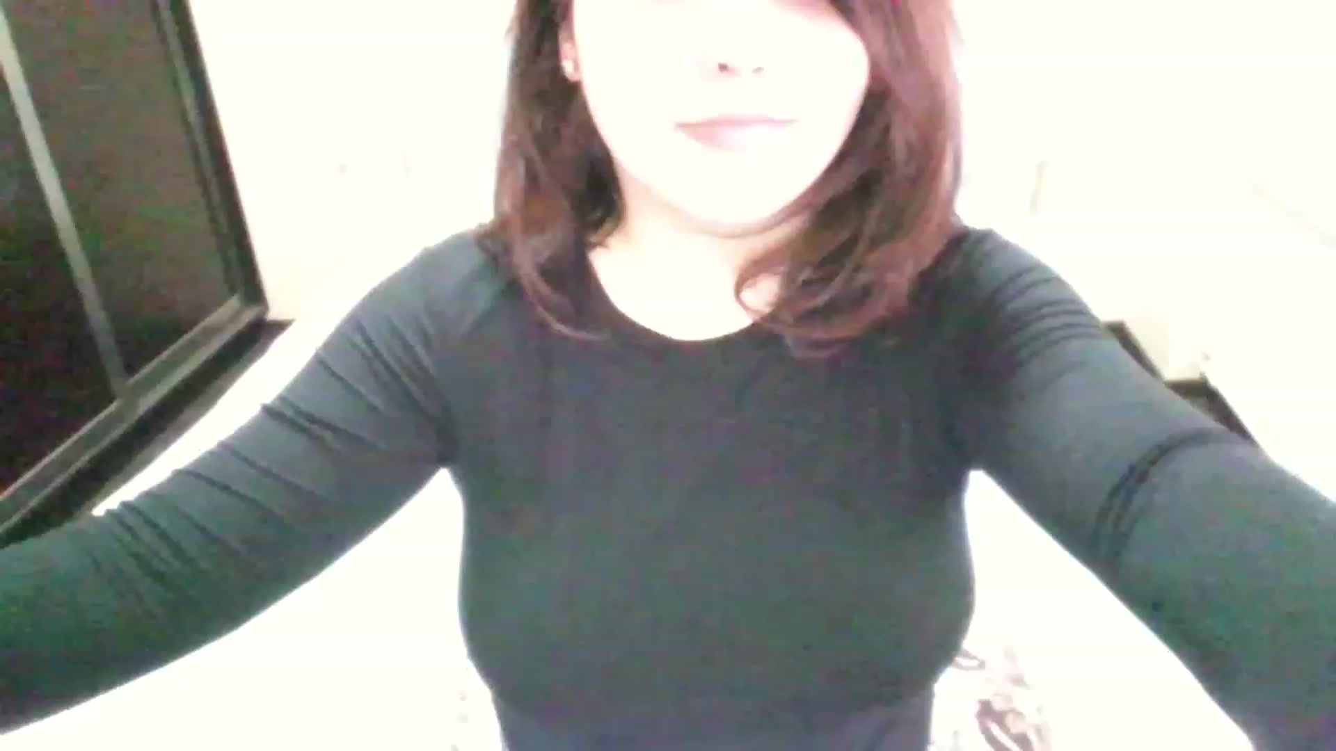 Gallery image thumbnail from MaiChubbyFace's myfreecams stream on, 01/04/2023, 07:59 image 11 of 20