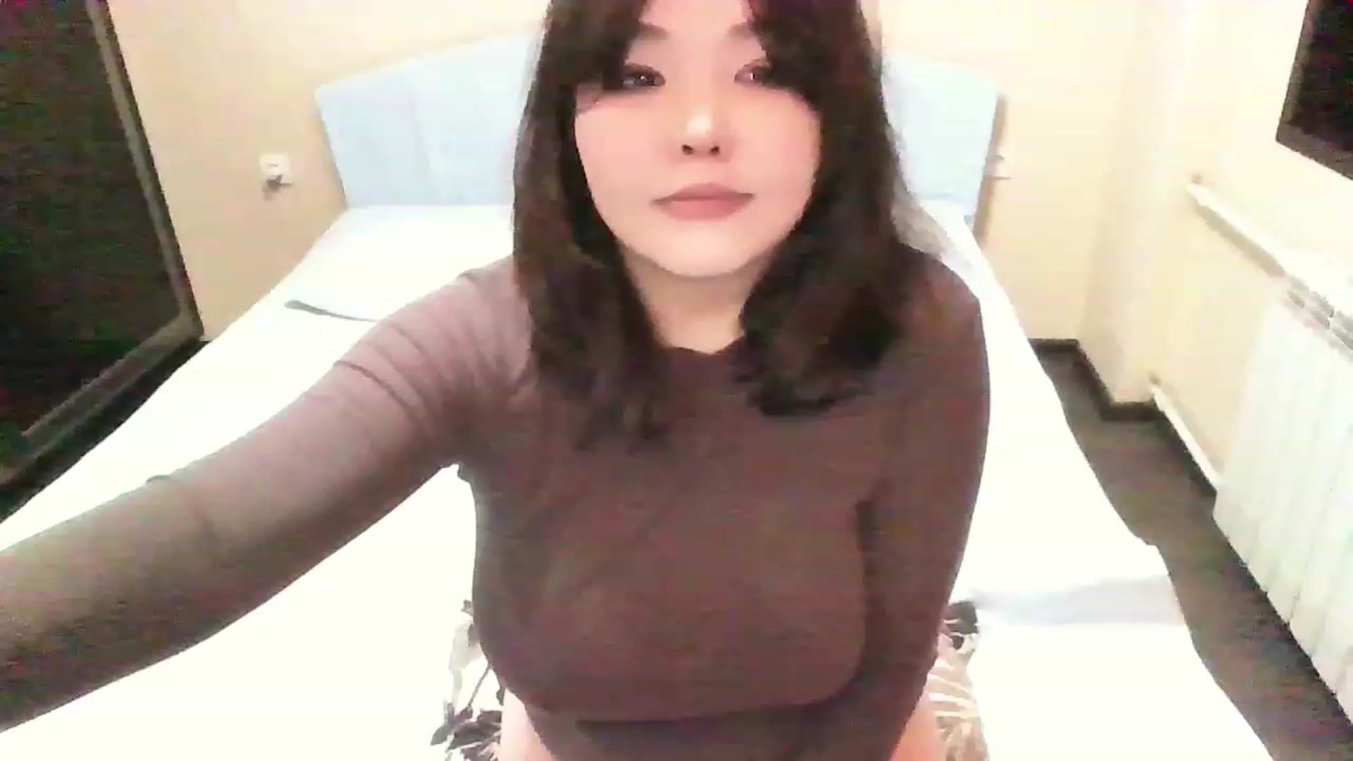Gallery image thumbnail from MaiChubbyFace's myfreecams stream on, 01/04/2023, 18:04 image 1 of 20