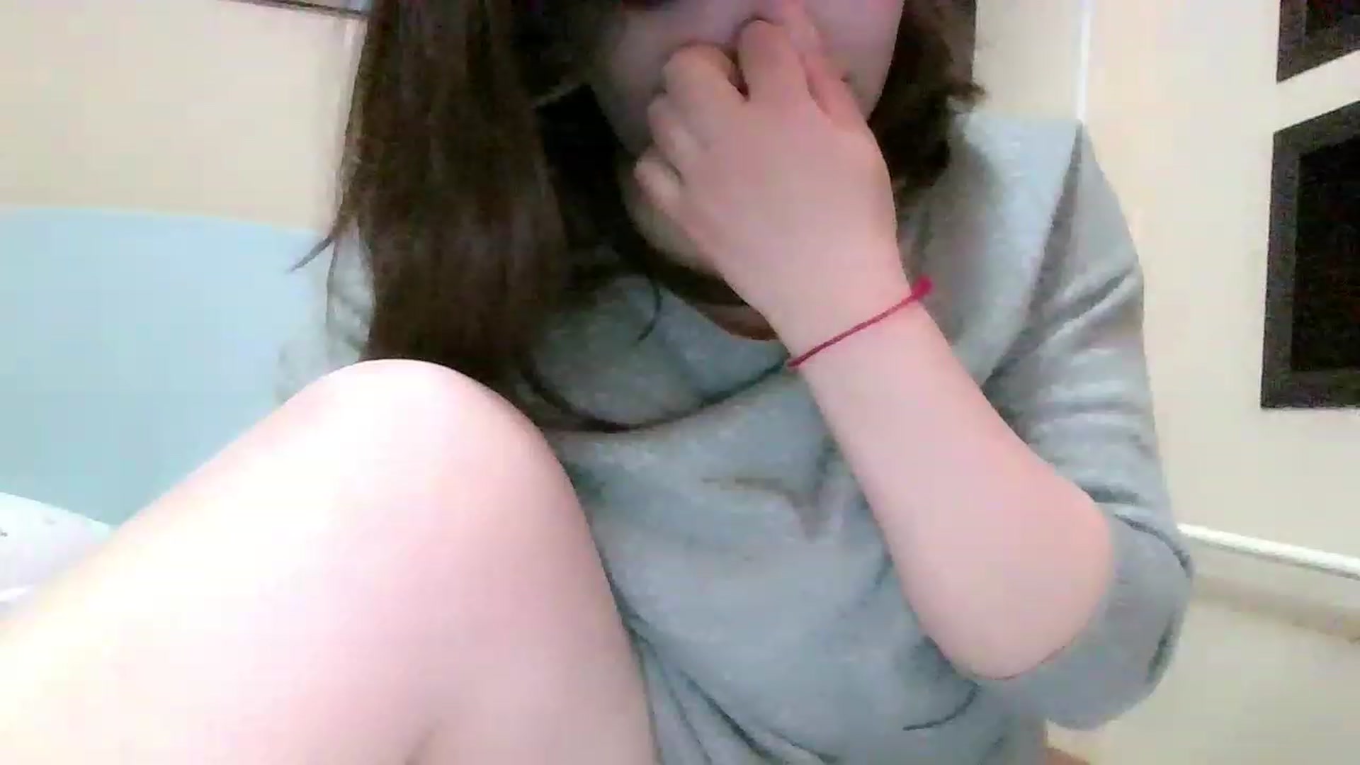Gallery image thumbnail from MaiChubbyFace's myfreecams stream on, 01/07/2023, 20:09 image 16 of 20