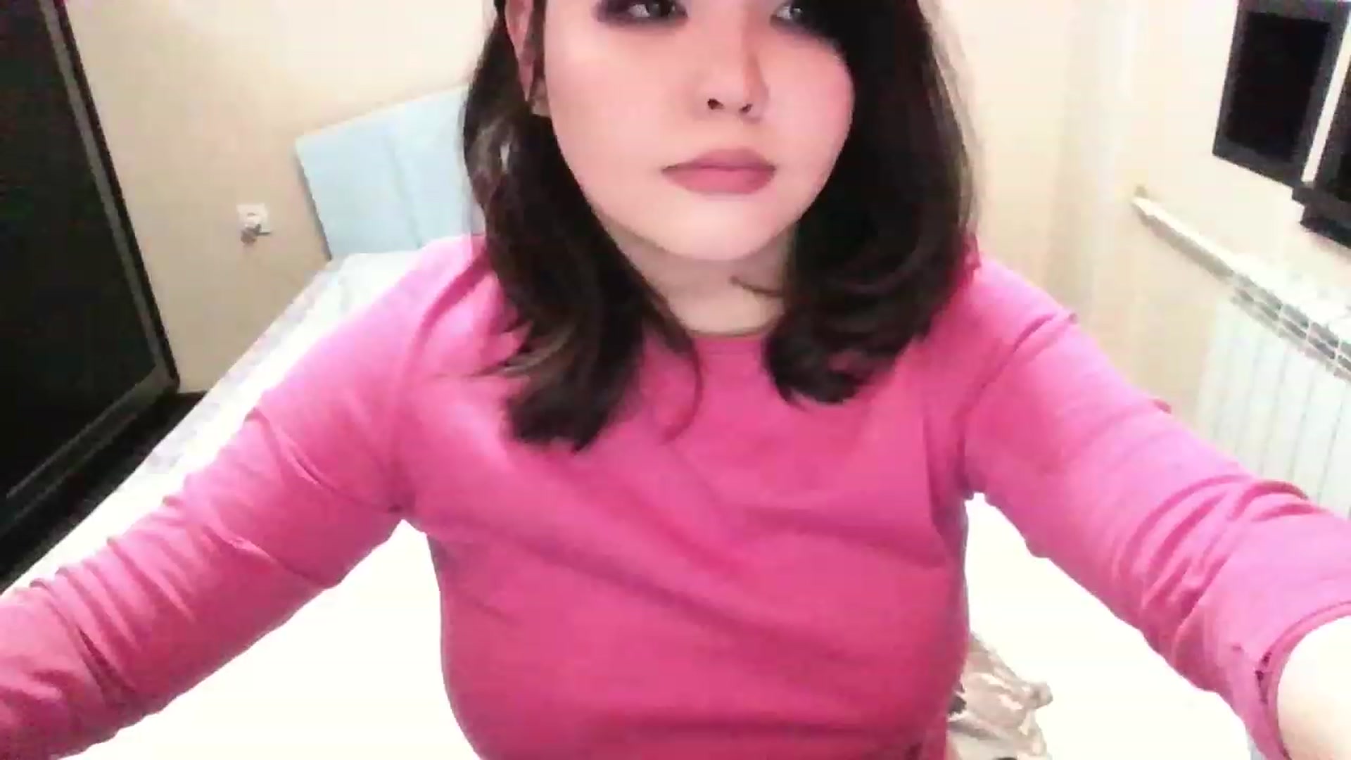 Gallery image thumbnail from MaiChubbyFace's myfreecams stream on, 01/10/2023, 19:42 image 13 of 20