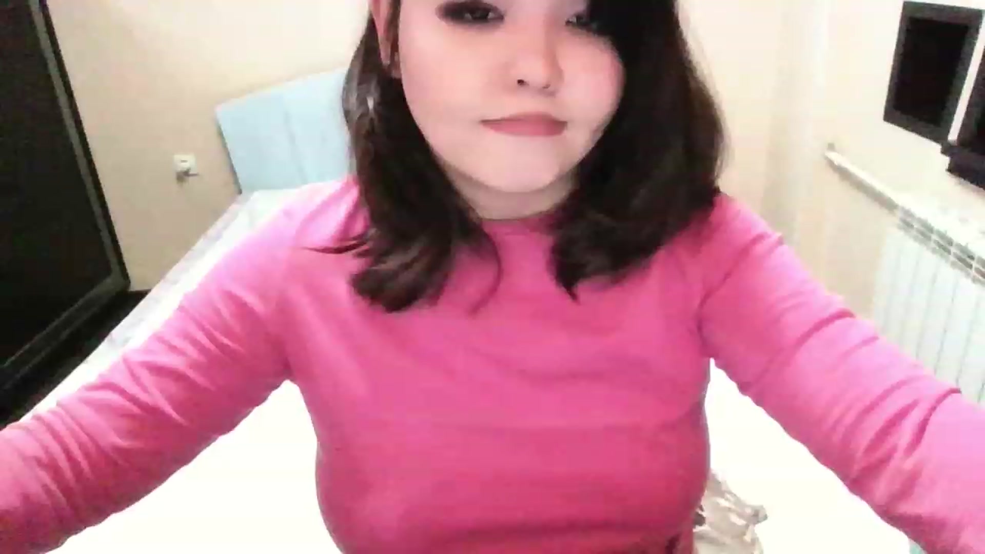 Gallery image thumbnail from MaiChubbyFace's myfreecams stream on, 01/10/2023, 19:42 image 10 of 20