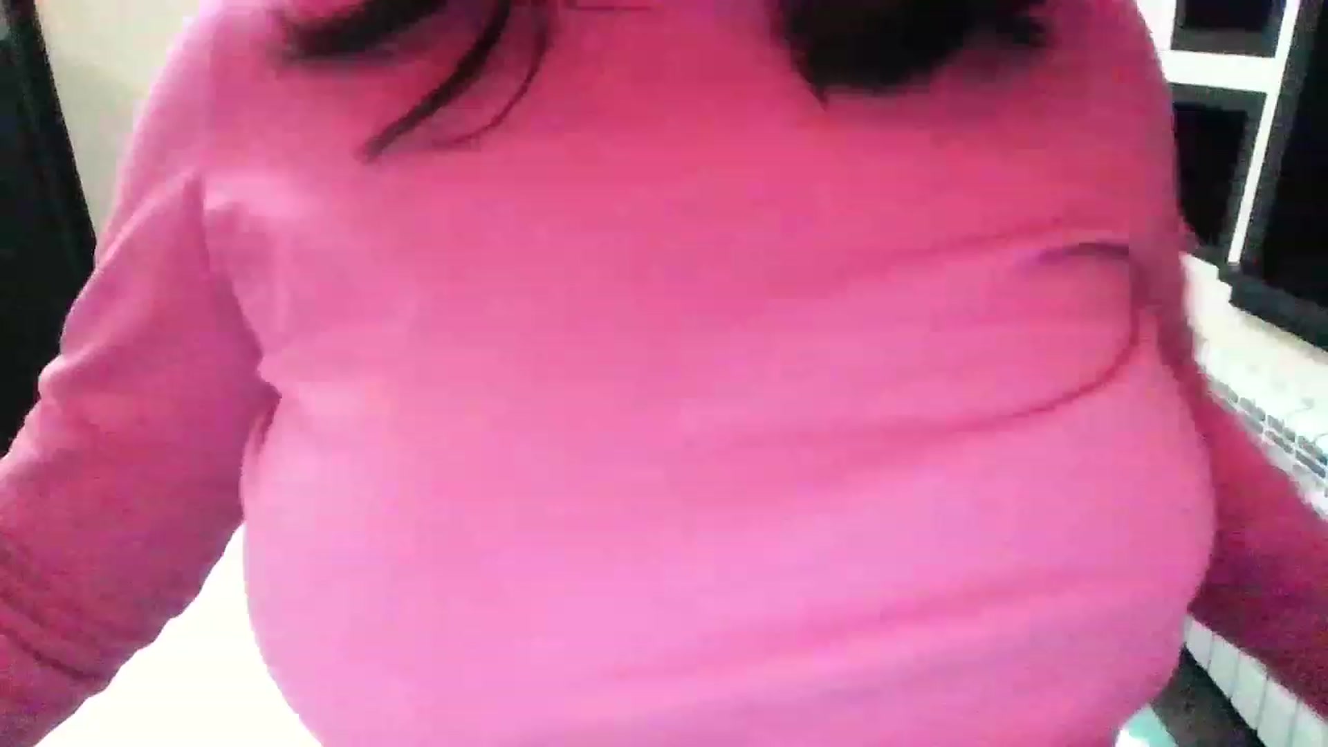 Gallery image thumbnail from MaiChubbyFace's myfreecams stream on, 01/13/2023, 14:36 image 3 of 20