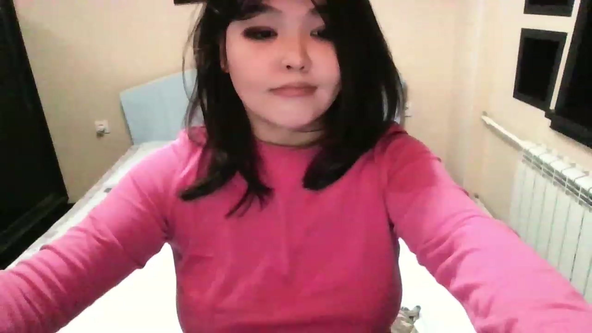 Gallery image thumbnail from MaiChubbyFace's myfreecams stream on, 01/13/2023, 14:36 image 4 of 20