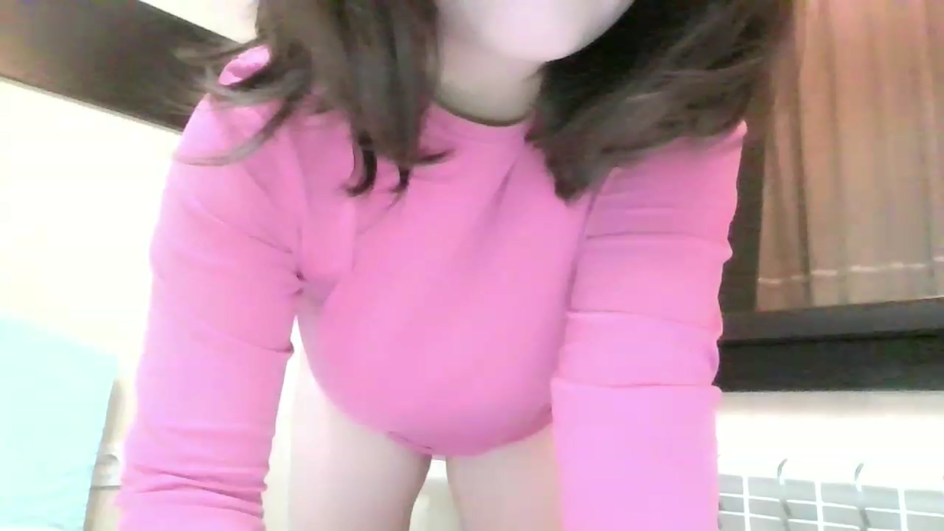 Gallery image thumbnail from MaiChubbyFace's myfreecams stream on, 01/13/2023, 14:36 image 8 of 20