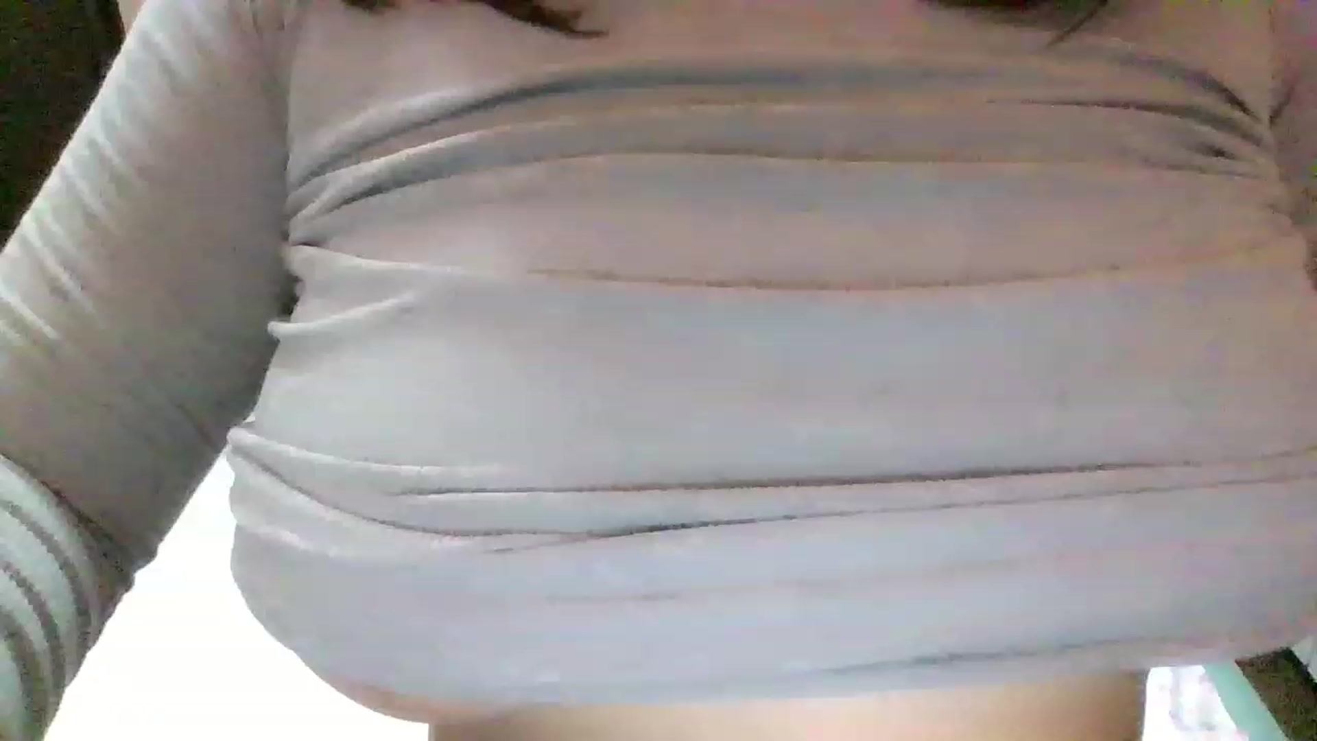 Gallery image thumbnail from MaiChubbyFace's myfreecams stream on, 01/22/2023, 01:10 image 12 of 20