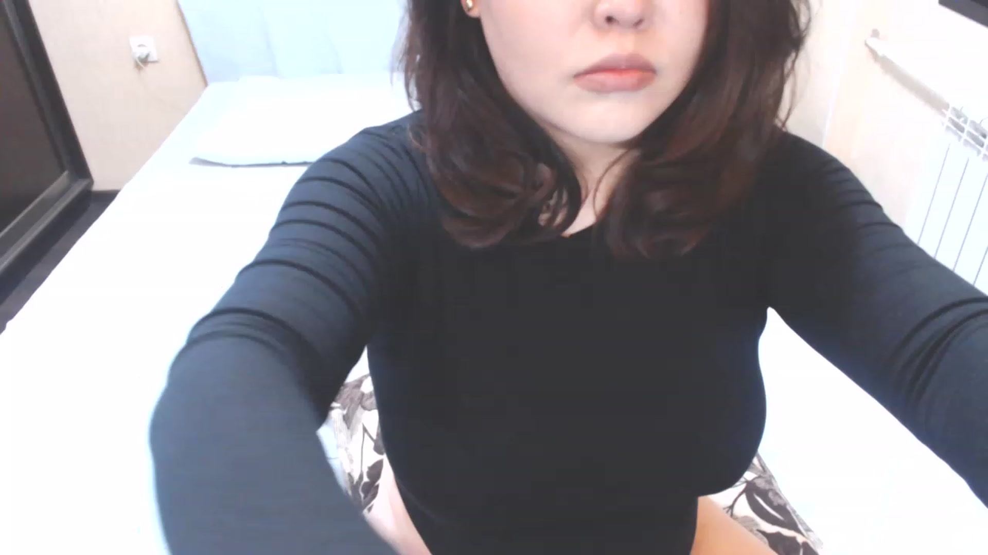 Gallery image thumbnail from MaiChubbyFace's myfreecams stream on, 02/06/2023, 24:01 image 9 of 20