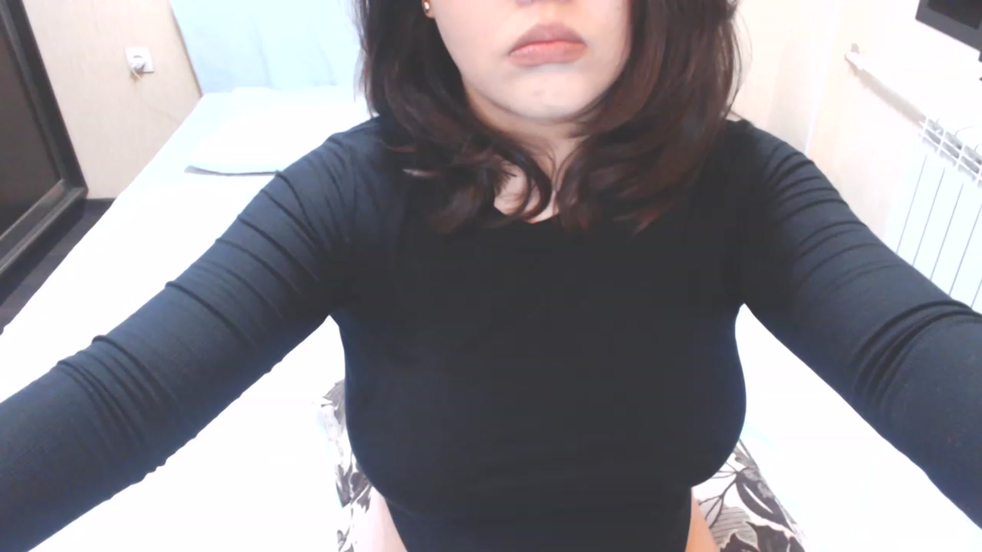 Gallery image thumbnail from MaiChubbyFace's myfreecams stream on, 02/06/2023, 24:01 image 14 of 20
