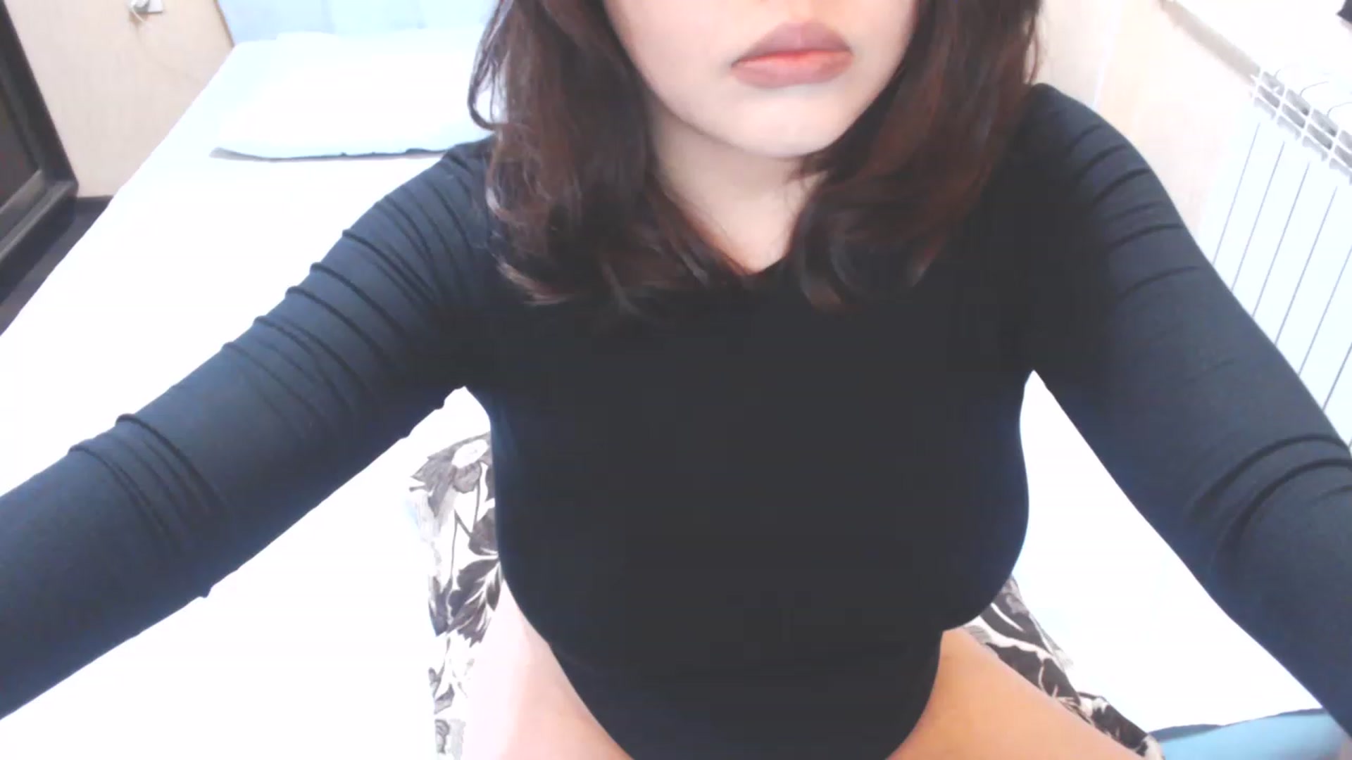 Gallery image thumbnail from MaiChubbyFace's myfreecams stream on, 02/06/2023, 24:01 image 18 of 20