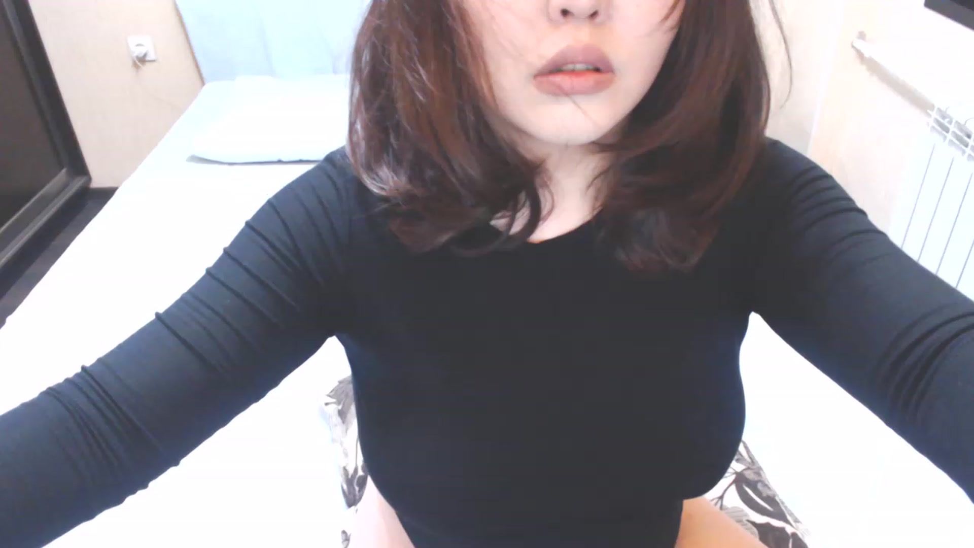 Gallery image thumbnail from MaiChubbyFace's myfreecams stream on, 02/06/2023, 24:01 image 5 of 20