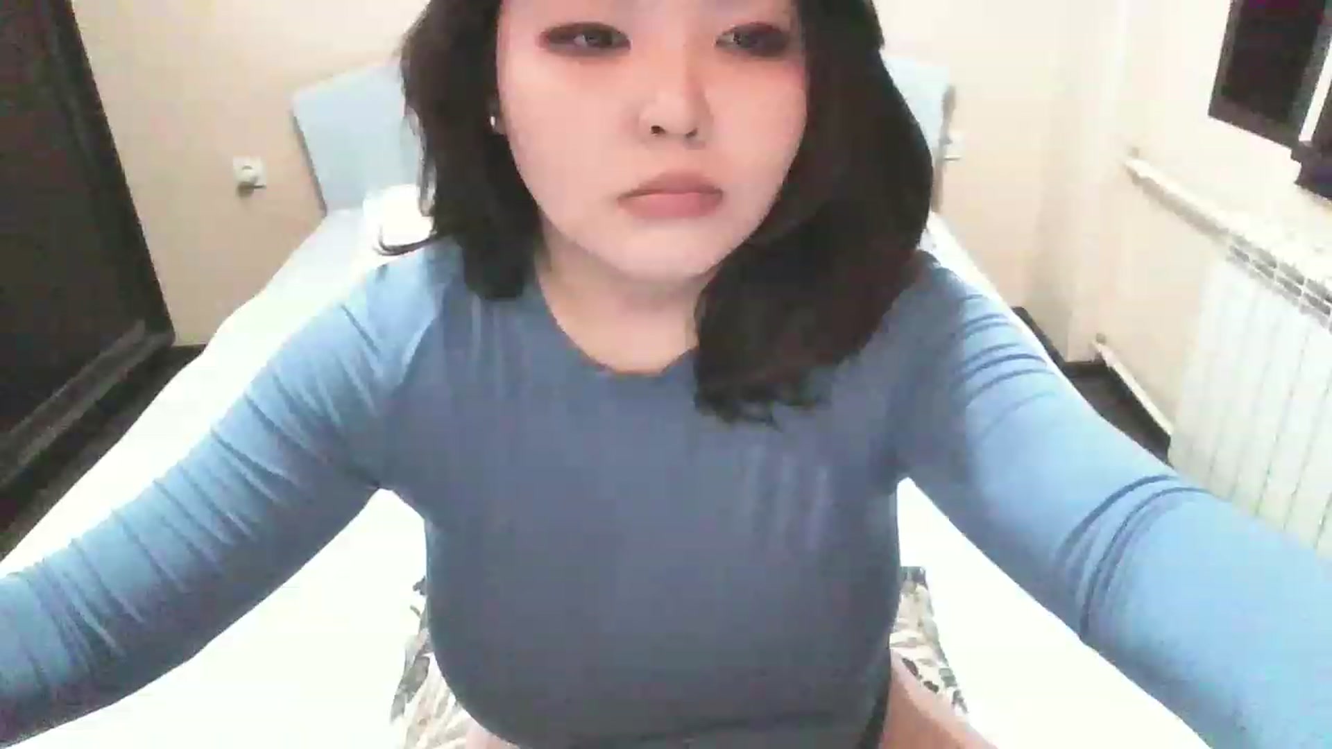 Gallery image thumbnail from MaiChubbyFace's myfreecams stream on, 02/12/2023, 15:08 image 13 of 20