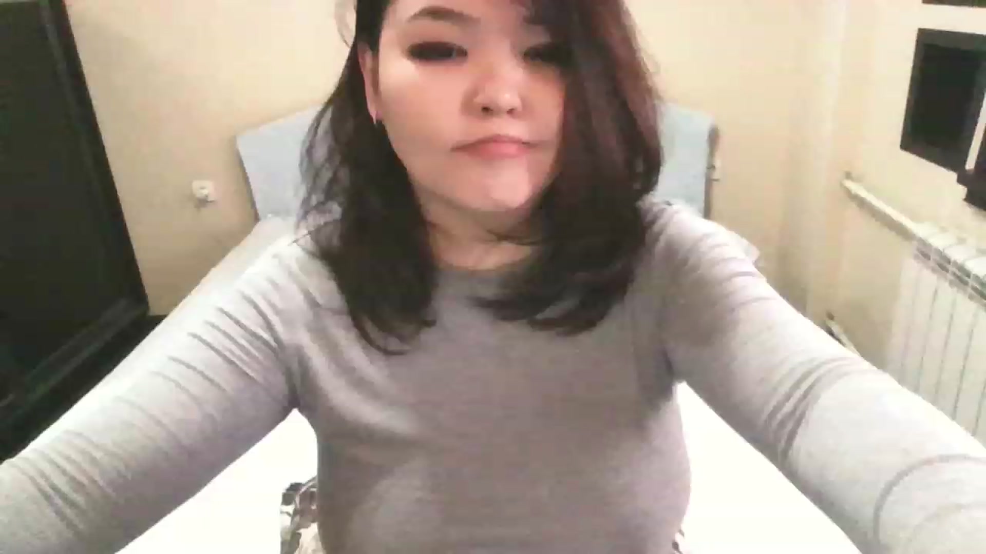 Gallery image thumbnail from MaiChubbyFace's myfreecams stream on, 02/19/2023, 07:44 image 3 of 20