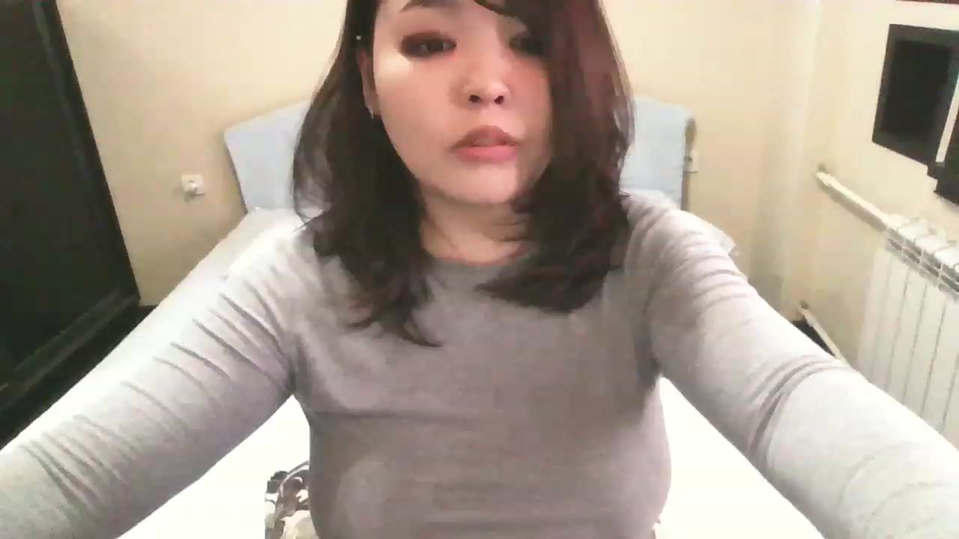 Gallery image thumbnail from MaiChubbyFace's myfreecams stream on, 02/19/2023, 07:44 image 16 of 20