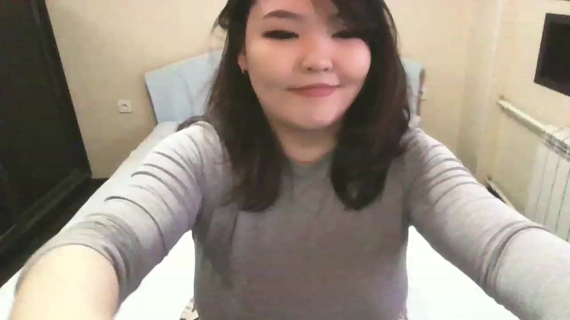 Gallery image thumbnail from MaiChubbyFace's myfreecams stream on, 02/20/2023, 07:16 image 2 of 20