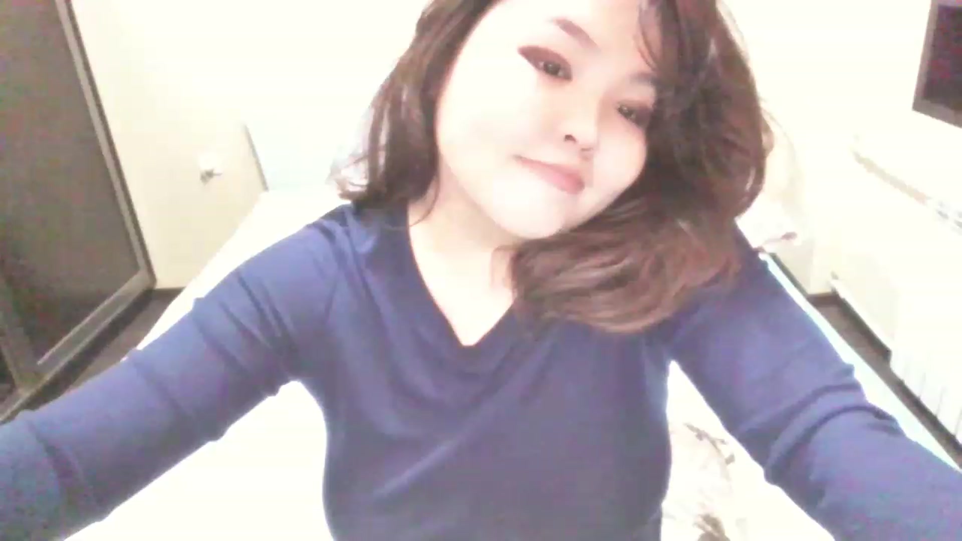 Gallery image thumbnail from MaiChubbyFace's myfreecams stream on, 02/28/2023, 18:45 image 9 of 20