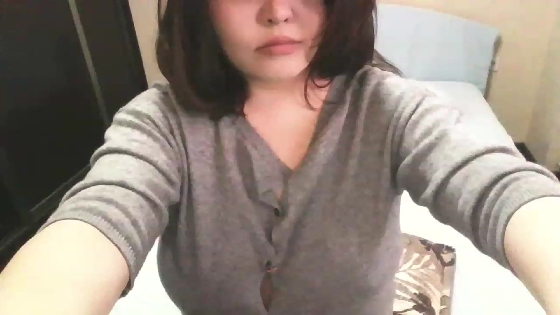 Gallery image thumbnail from MaiChubbyFace's myfreecams stream on, 03/03/2023, 08:02 image 18 of 20