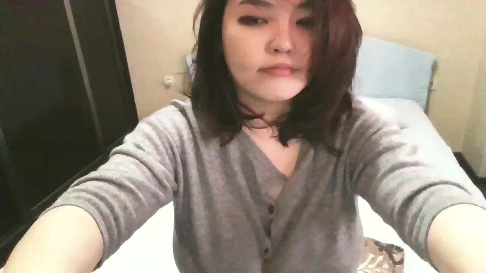 Gallery image thumbnail from MaiChubbyFace's myfreecams stream on, 03/03/2023, 08:02 image 9 of 20
