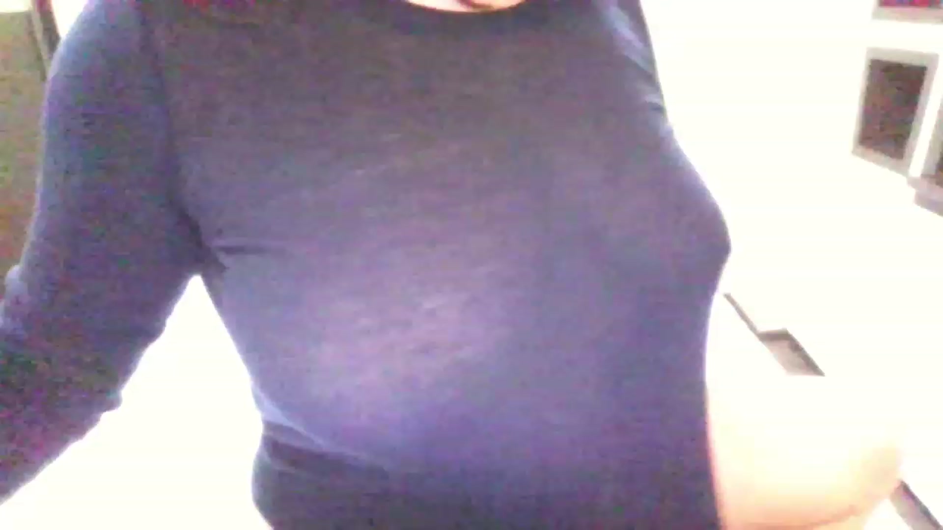 Gallery image thumbnail from MaiChubbyFace's myfreecams stream on, 03/05/2023, 13:07 image 7 of 20