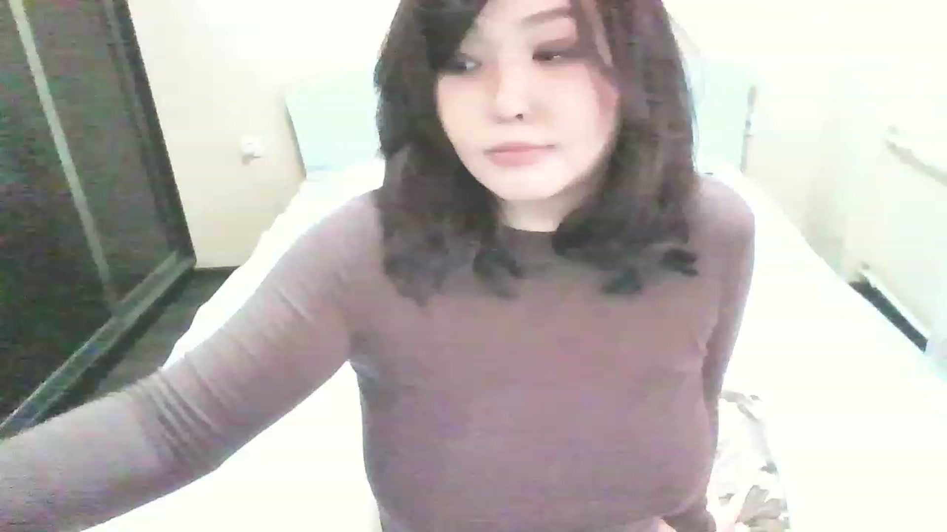 Gallery image thumbnail from MaiChubbyFace's myfreecams stream on, 03/08/2023, 06:56 image 1 of 20