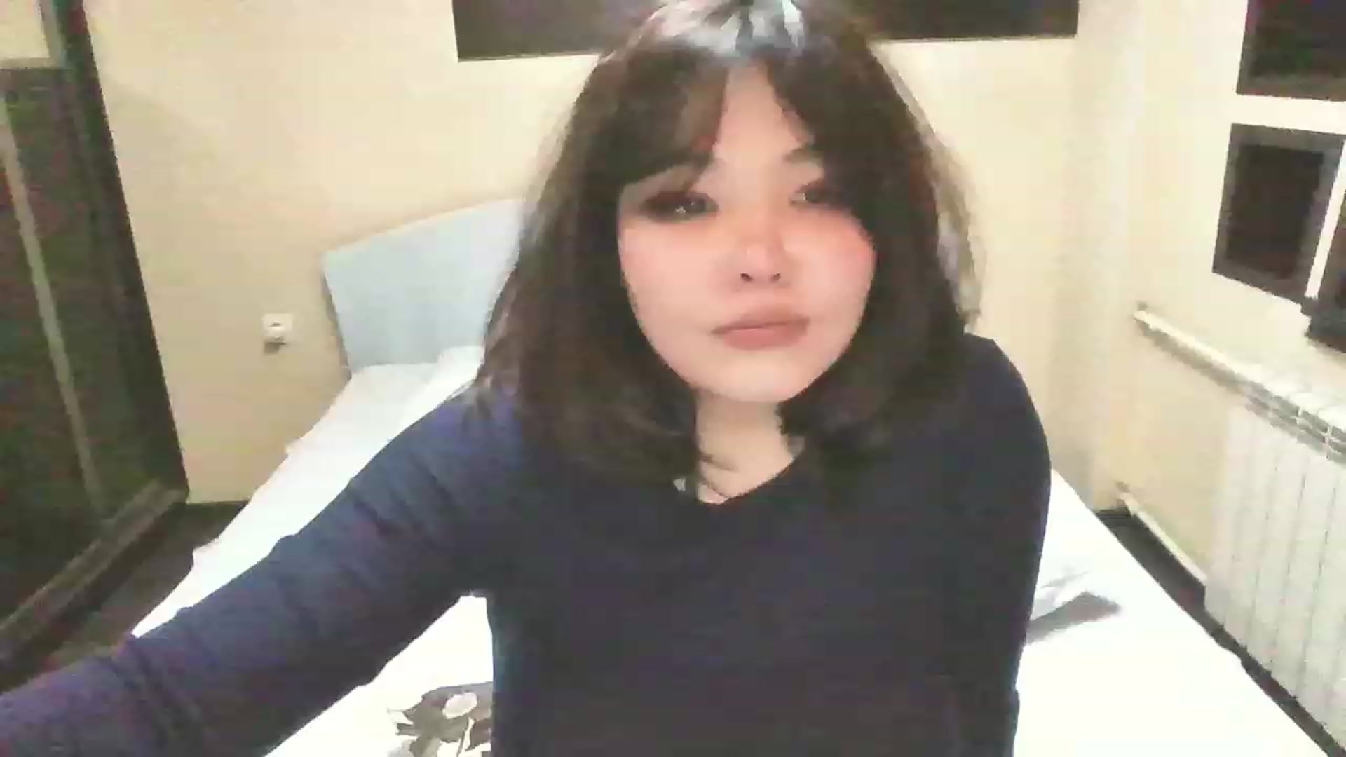 Gallery image thumbnail from MaiChubbyFace's myfreecams stream on, 03/28/2023, 15:23 image 14 of 20