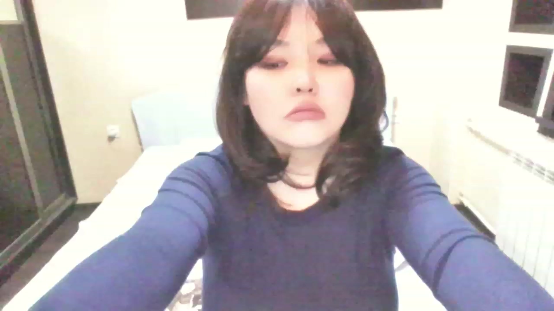 Gallery image thumbnail from MaiChubbyFace's myfreecams stream on, 03/28/2023, 15:23 image 2 of 20