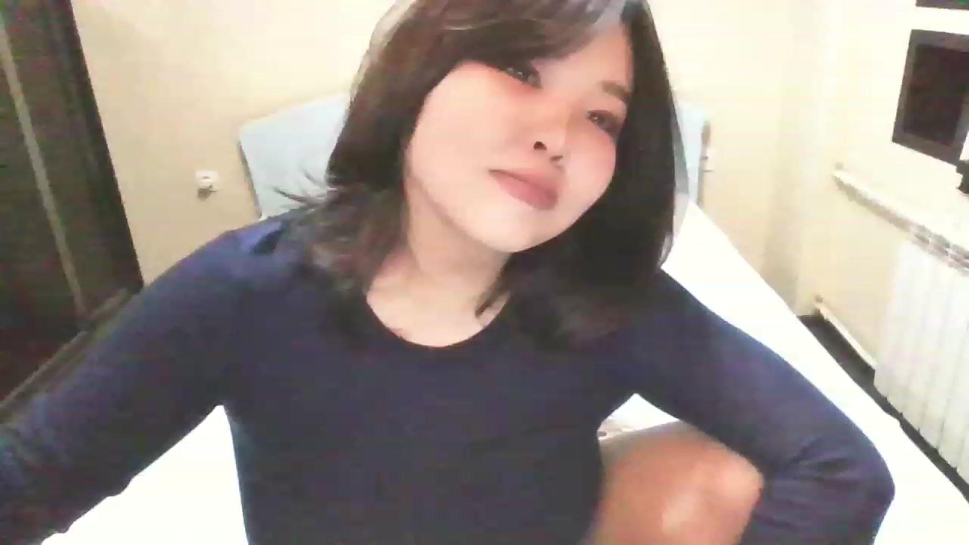 Gallery image thumbnail from MaiChubbyFace's myfreecams stream on, 03/28/2023, 15:41 image 16 of 20