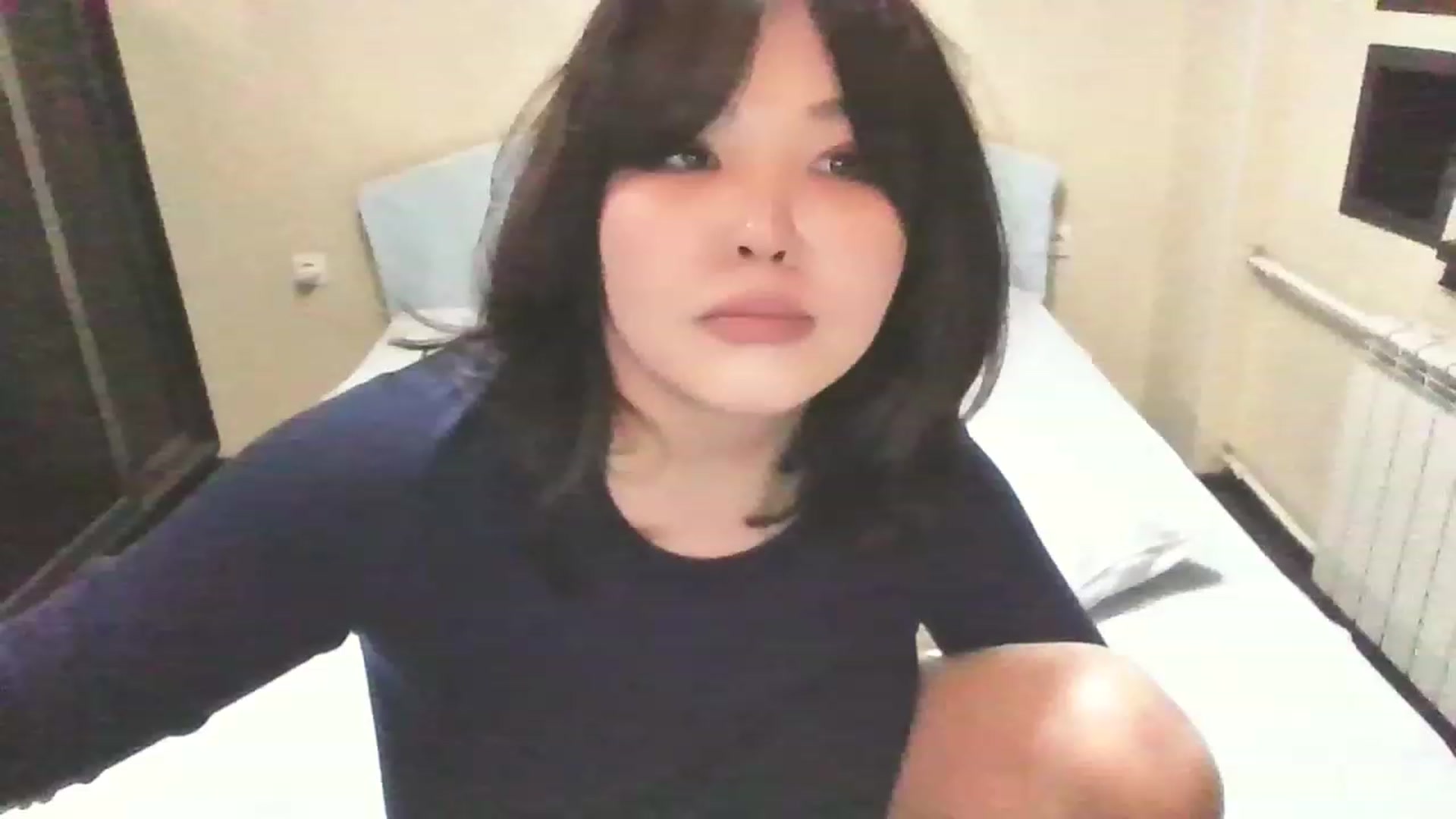 Gallery image thumbnail from MaiChubbyFace's myfreecams stream on, 03/28/2023, 15:41 image 17 of 20