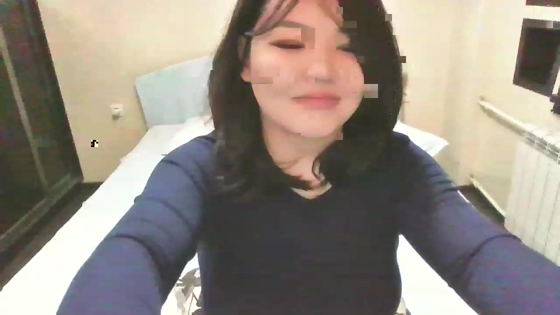 Gallery image thumbnail from MaiChubbyFace's myfreecams stream on, 03/28/2023, 17:21 image 20 of 20