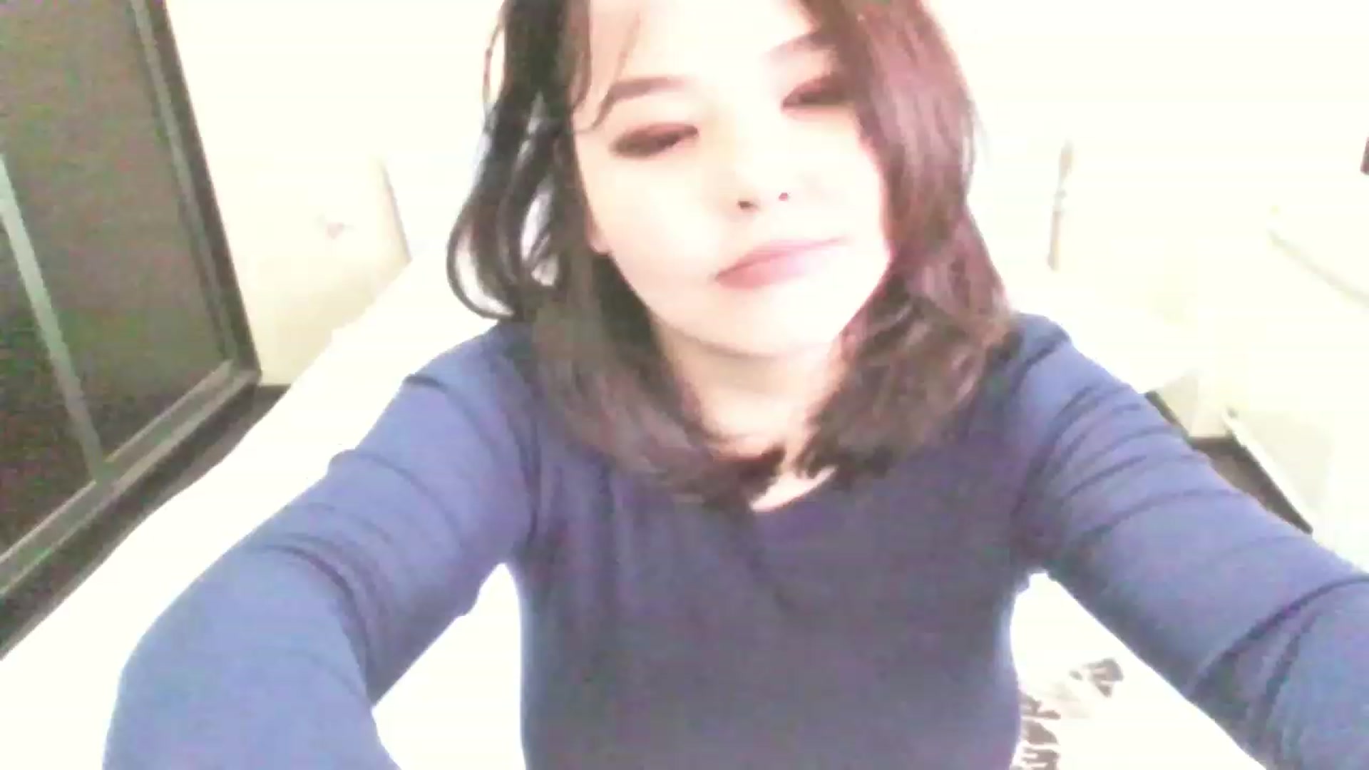 Gallery image thumbnail from MaiChubbyFace's myfreecams stream on, 03/29/2023, 06:24 image 19 of 20