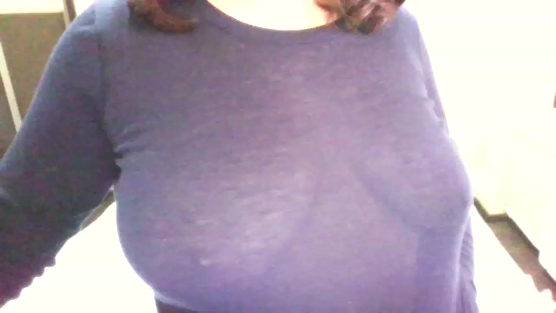 Gallery image thumbnail from MaiChubbyFace's myfreecams stream on, 03/29/2023, 06:24 image 6 of 20